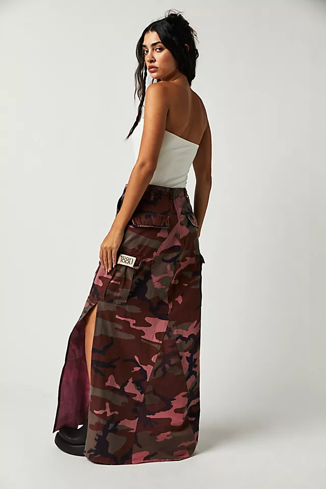 Riley Vintage Long Camo Skirt Pink