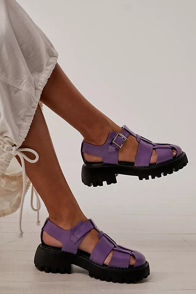 Evia Fisherman Platform Sandals Violet
