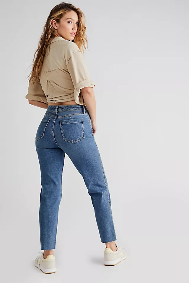CRVY High-Rise Vintage Straight Jeans Dark Indigo