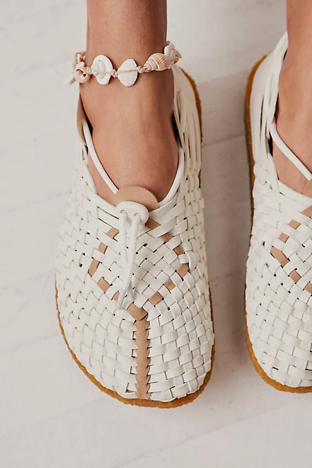 Vegan Latigo Slip-On Moccasin White / Tan / Tan