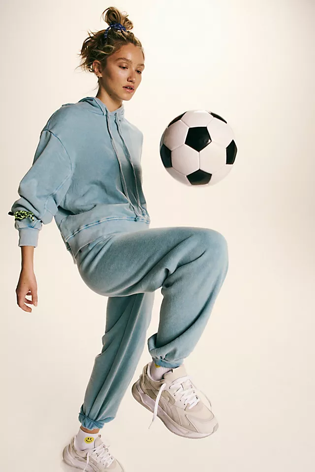 Day To Day Set Cloudy Waters