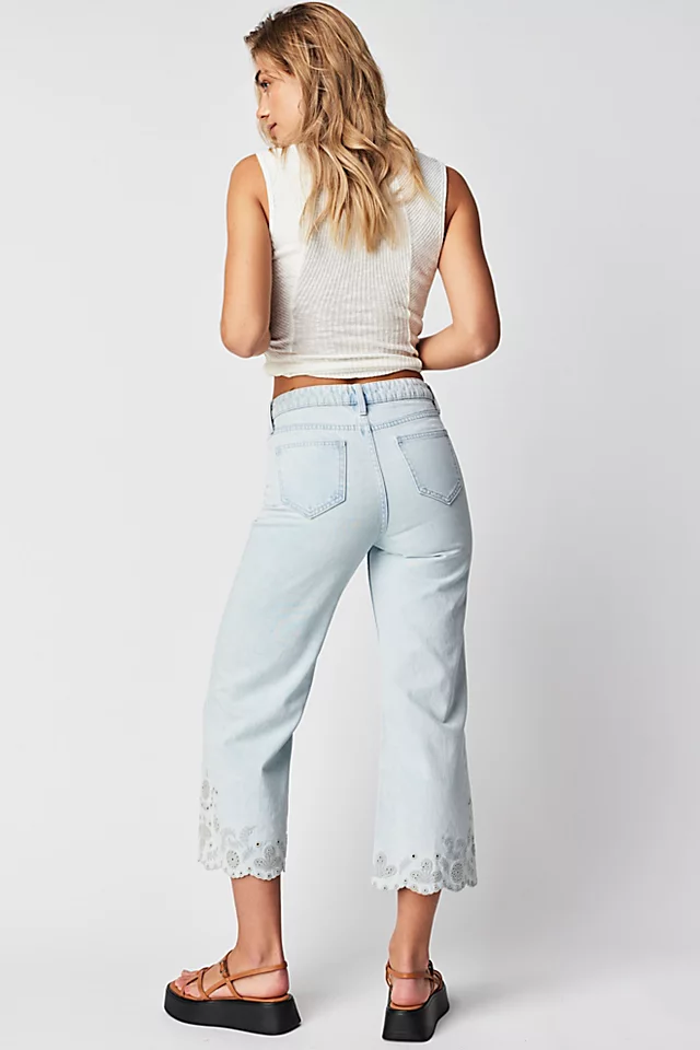 Driftwood Cropped Charlee Jeans Eyelet