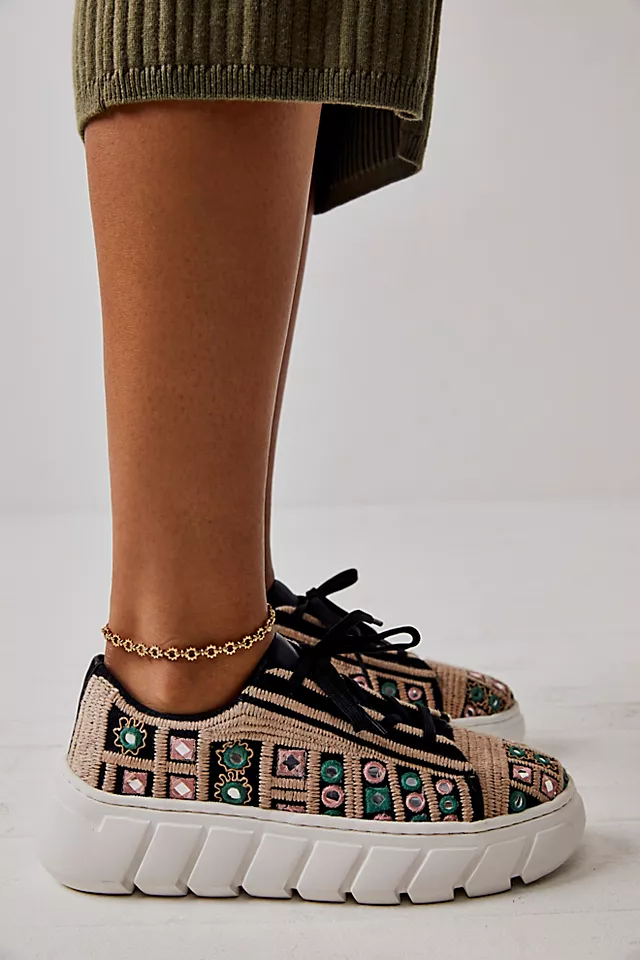 Catch Me If You Can Sneakers Black Mirror Combo