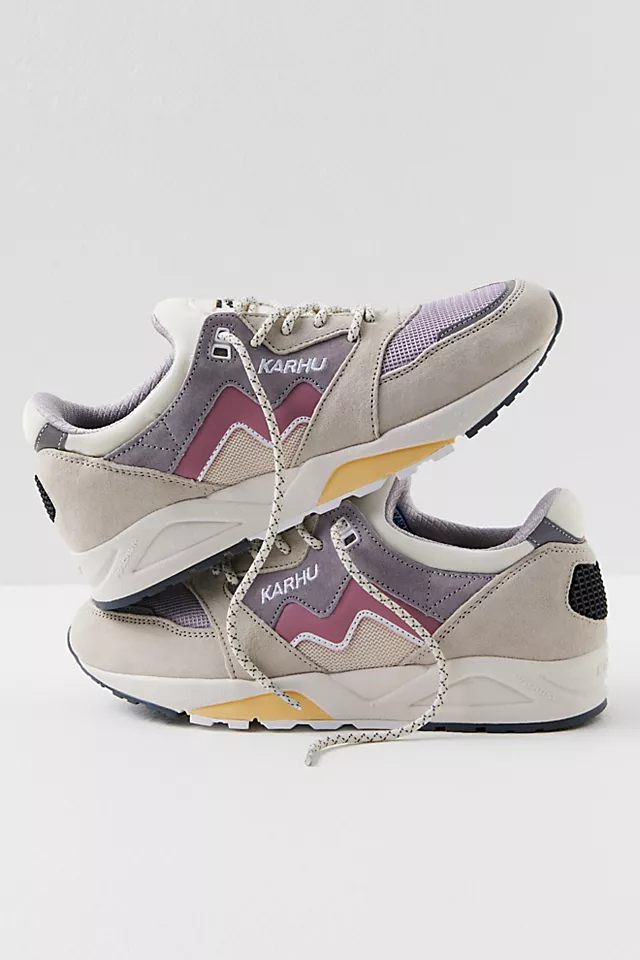 Karhu Aria 95 Sneakers Rainy Day / Foxglove
