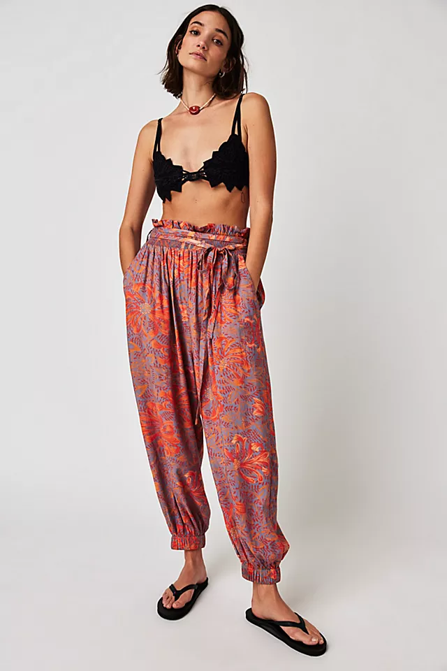 Jen's Pirate Booty Garden Party Viola Pants Oolong