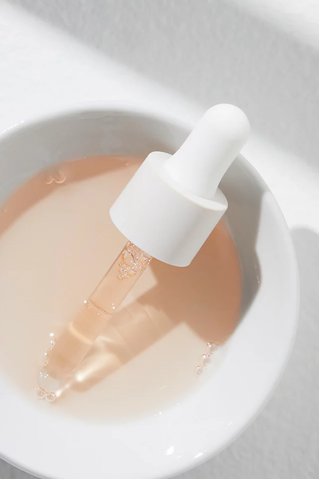 8 Faces Brilliance Serum One