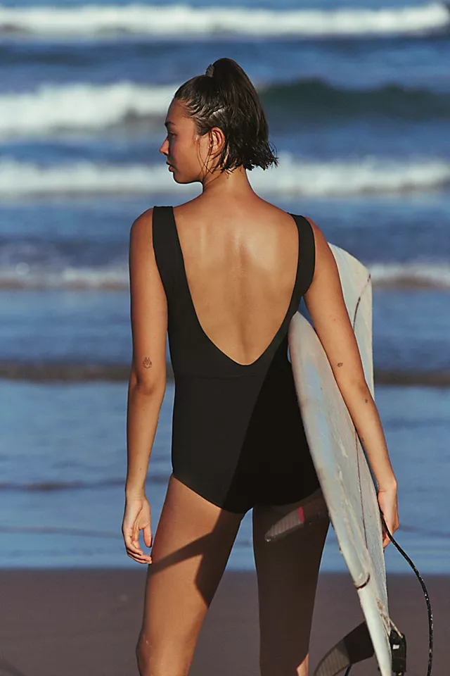 Seea Lido Solid One-Piece Black