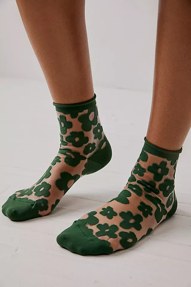 Pop Sheer Short Crew Socks Green