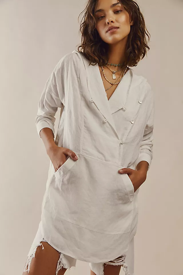 Nicholas K Beach Pullover Off White