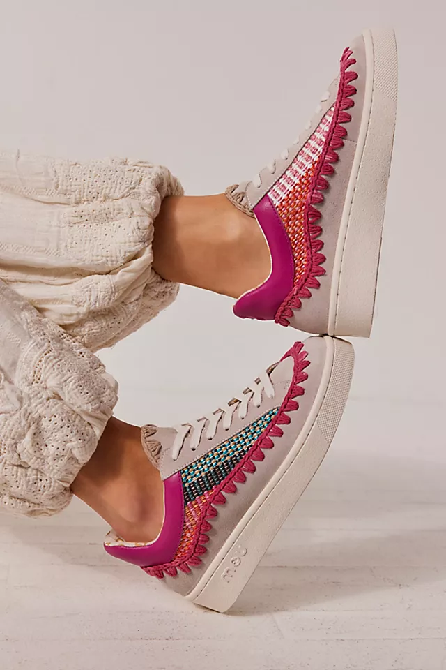 Mou Noa Sneakers Chalk / Fuchsia