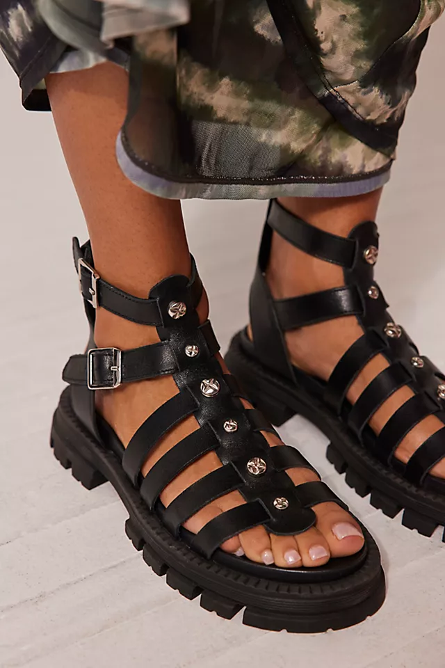 Hadley Hammered Stud Sandals Black