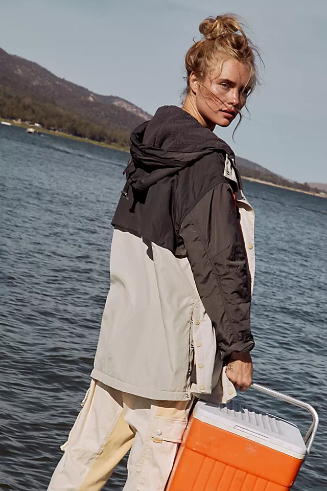 Searching For Something Parka Shadow Combo