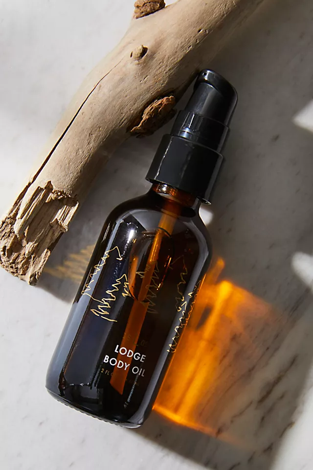 Free People 1809 Collection Lodge Body Oil Lodge