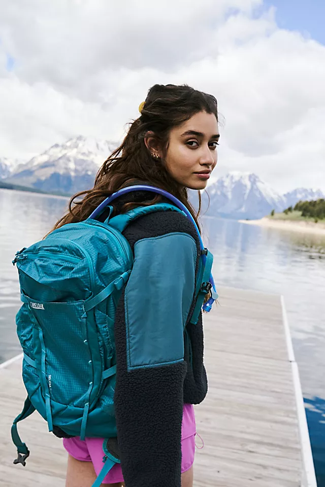 CamelBak Helena 20L Hydration Backpack Dragonfly Teal / Charcoal