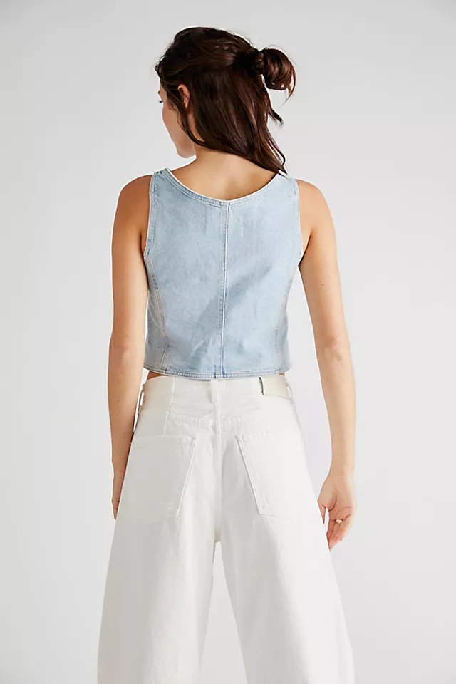 Carlotta Vest Hiatus