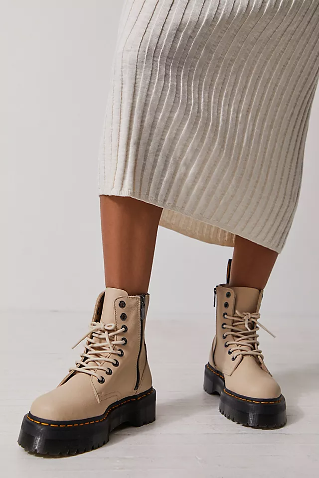 Jadon III Lace Up Boots Parchment Beige