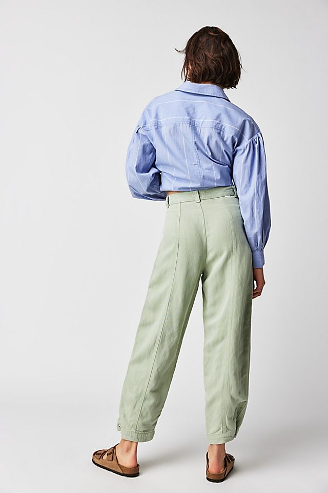 MOTHER The Patch Pocket Chute Flood Pants Cameo Green