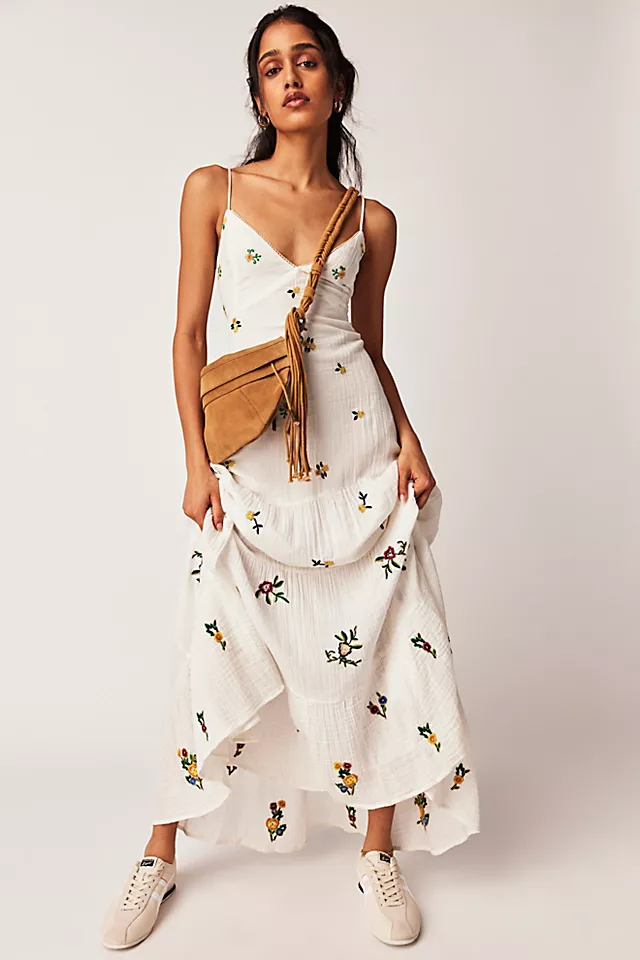 Hibiscus Tiered Maxi Dress Ivory