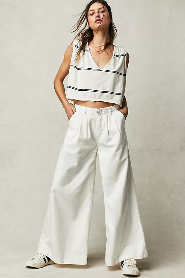 Light As Spring Trousers White