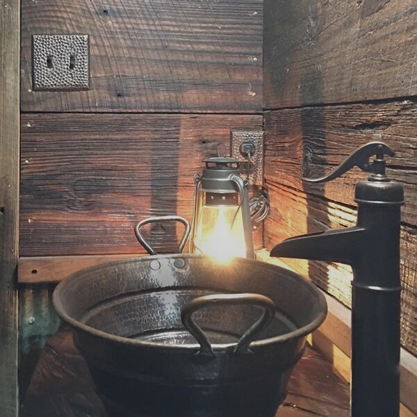 16-in Oval Bucket Vessel Hammered Copper Sink with Handles (VOB16DB)