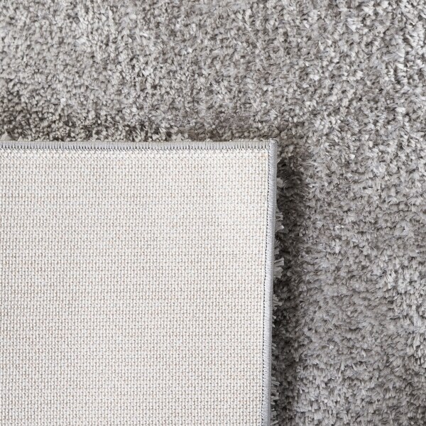 SAFAVIEH Tahoe Shag Josune Solid 1.2-inch Thick Rug