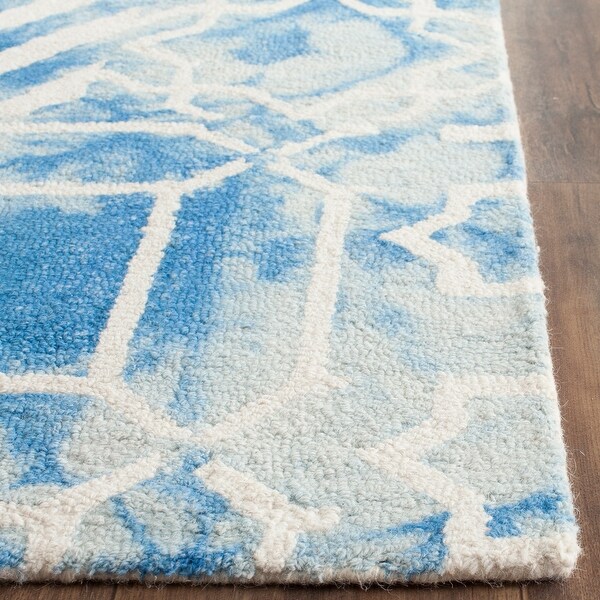 SAFAVIEH Handmade Dip Dye Bobbi Watercolor Vintage Boho Wool Rug