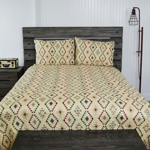 Donna Sharp Pine Boughs UCC 3 Piece Polyester Quilt Set