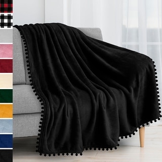 Microfiber Pom Pom Fleece Blanket Black