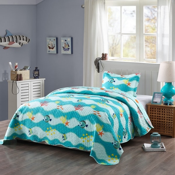 Porch & Den Lumbee Aquatic Quilt Set