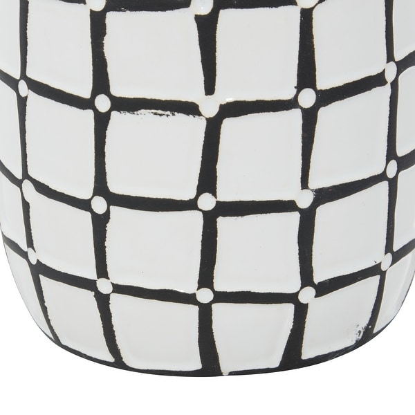 White Ceramic Coastal Vase (Set of 2) - 5 x 5 x 11