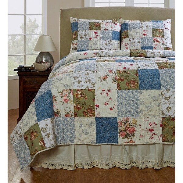 The Gray Barn Tanglewood Handmade Patchwork 3-piece Quilt Set