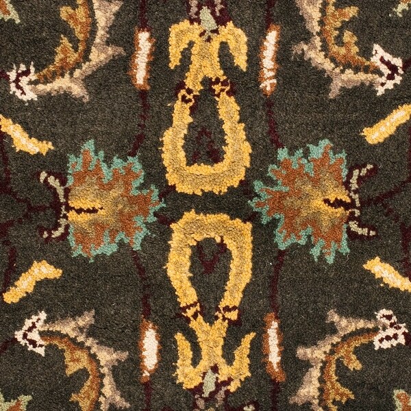 SAFAVIEH Handmade Heritage Chaya Traditional Oriental Wool Rug