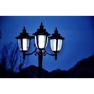 Hannah Solar Lamp Post and Planter