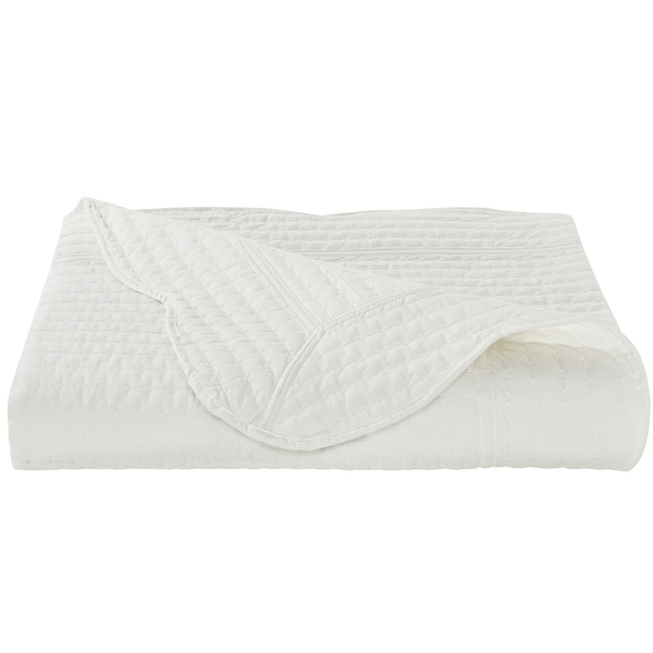 Five Queens Court Ashford Quilt