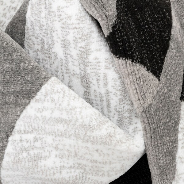 Well Woven Kryss Grey Modern Geometric Shapes Circles Area Rug - 5' x 7'