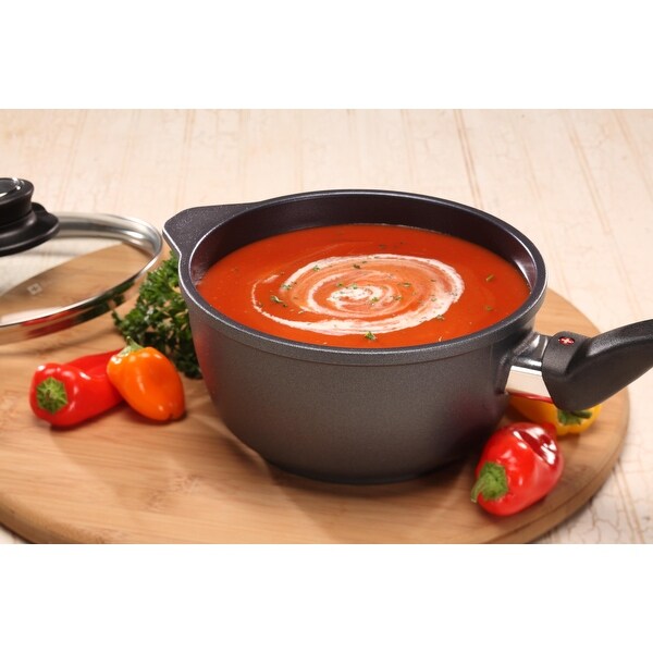 Swiss Diamond Black Aluminum 1.4-quart Nonstick Saucepan