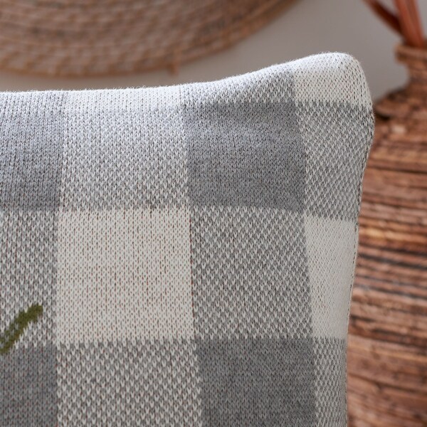 SAFAVIEH Fall Pumpkin 20-inch Square Decorative Accent Throw Pillow