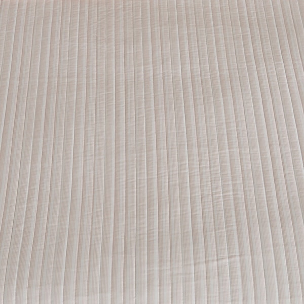 Luxurious Tiny Stripes Microfiber Quilt Set With Shams