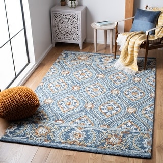 SAFAVIEH Handmade Blossom Bethel Traditional Wool Rug