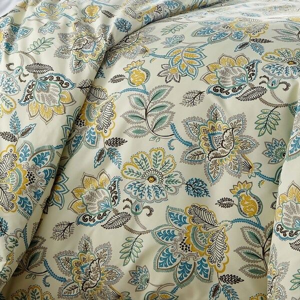 Wanderlust All Season Down Alternative Comforter Set