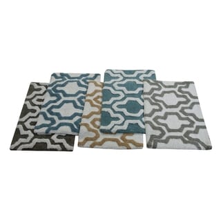 Saffron Fabs Cotton Quatrefoil Bath Rug (Set of 2)