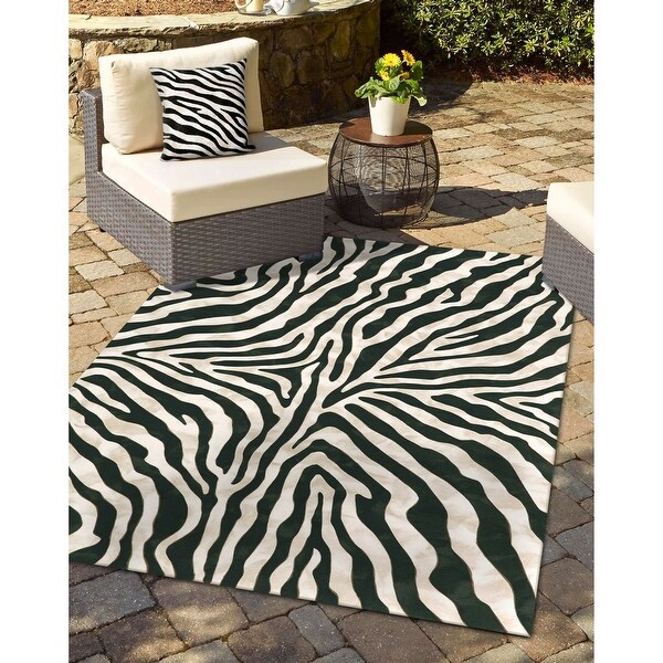 Liora Manne Visions I Zebra Indoor/Outdoor Pillow Black 20" Square