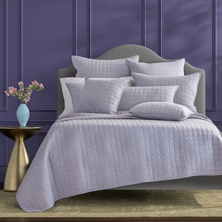 Five Queens Court Caden Quilt Set