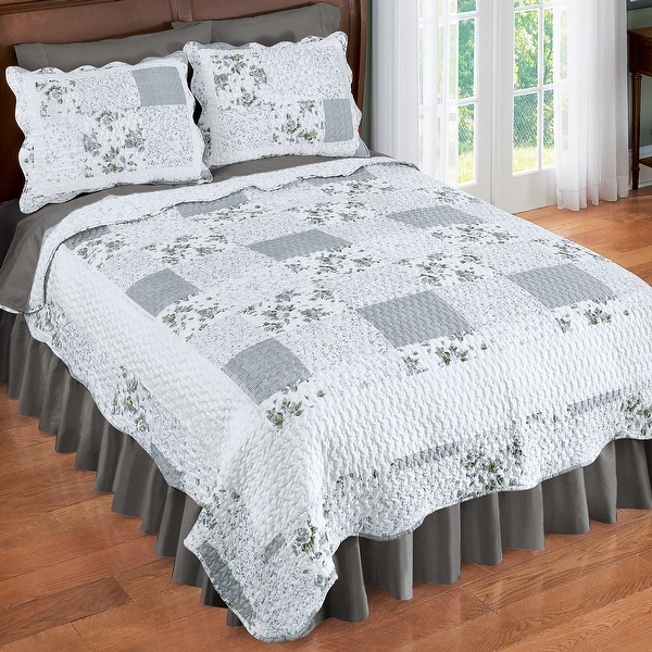 Hadley Floral Patchwork Quilt