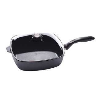 HD Square Sauté Pan with Lid - 11" x 11" (28 cm x 28 cm), 5.3 QT (5 L)