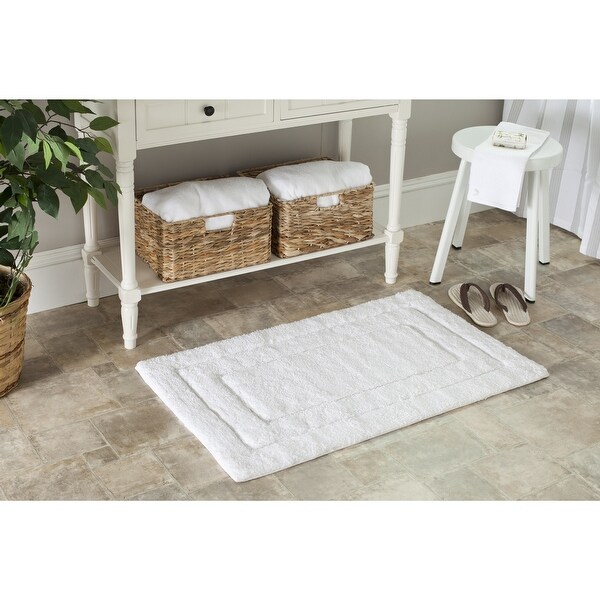 SAFAVIEH Spa 2400 Gram Tri White 21 x 34 Bath Rug (Set of 2)