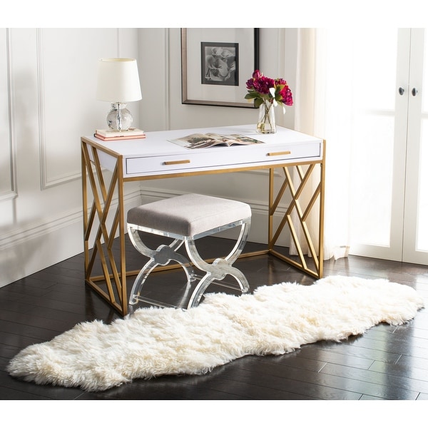 SAFAVIEH Handmade Natural Sheepskin Leanca 3.4-inch Thick Rug