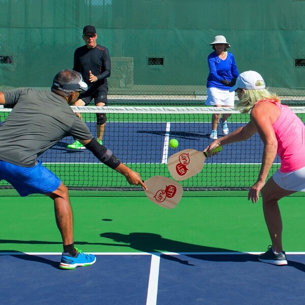 Paddle Ball Game Set � Pair of Lightweight Beginner Rackets, Ball and Carrying Bag for Indoor or Outdoor Play by Hey! Play!