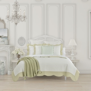 Five Queens Court Ashford Quilt