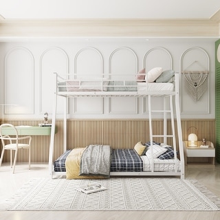 Metal Floor Bunk Bed,Twin over Full
